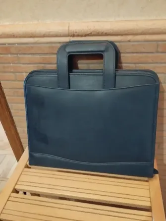 Продам портфель Донецк