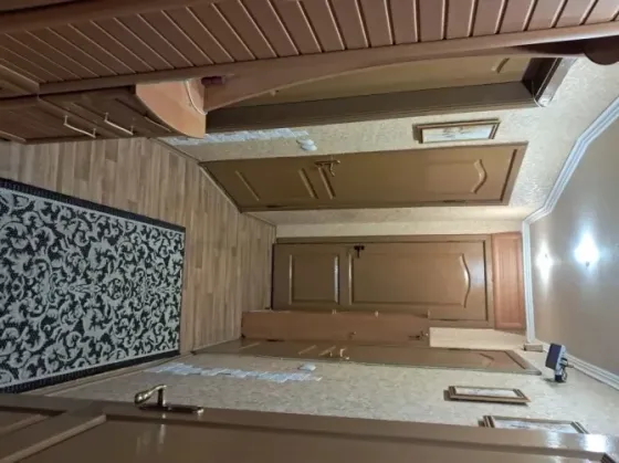 Продается 3х к. кв. Петровский район, ориентир остановка Трест Донецк
