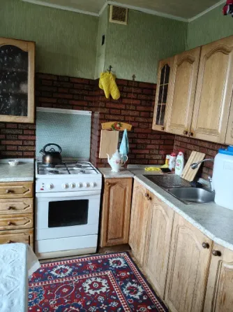 Продам четырёхкомнатную квартиру в Будённовском районе. Донецк