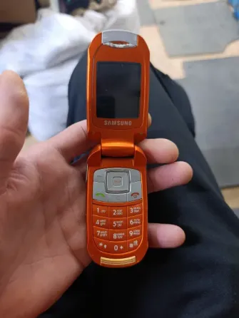 Продам самсунг е570 Донецк