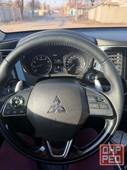 Срочно!Продам автомобиль Mitsubishi Outlander 2022 года Донецк - изображение 2