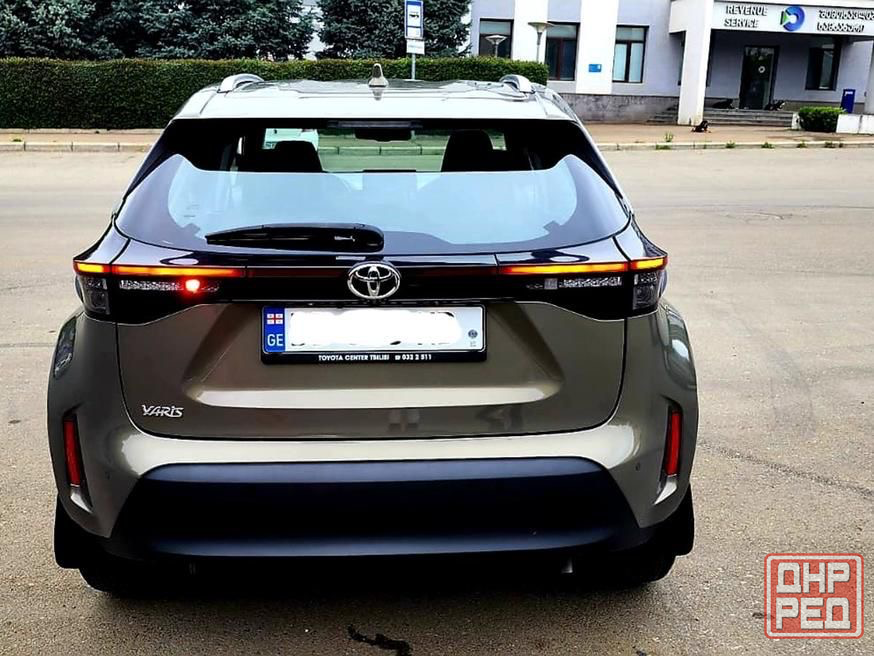 Продам 2022 TOYOTA YARIS CROSS 1.5 Машина в состоянии новой Донецк - изображение 8