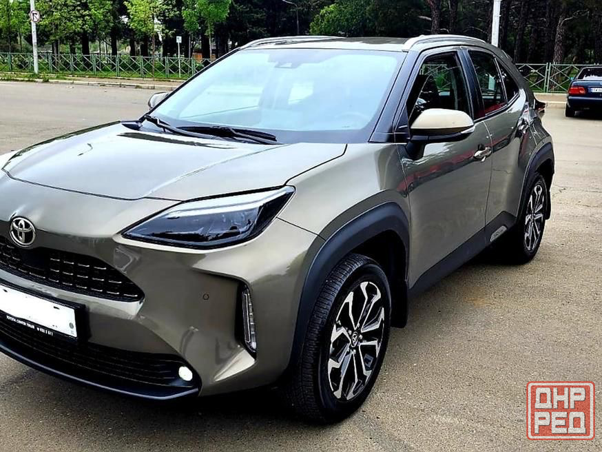 Продам 2022 TOYOTA YARIS CROSS 1.5 Машина в состоянии новой Донецк - изображение 1