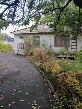 Продам 4 ком.дом на Азотном. Донецк