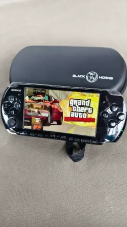 Продам PSP-3008 прошитая Макеевка