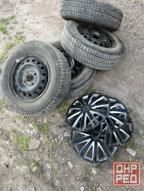 Комплект шины с дисками r13 4x100 Донецк - изображение 1