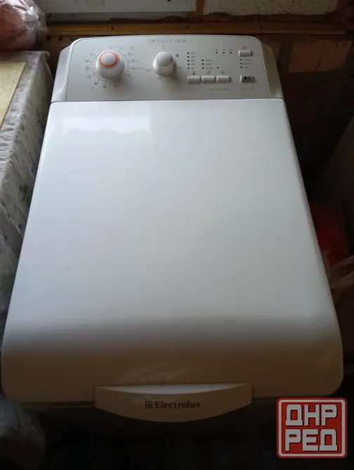 Стиральная машина Еlectrolux EWT10120W Шахтерск - изображение 1