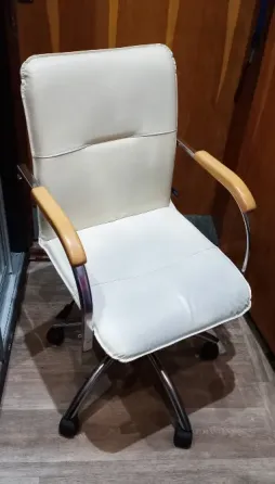Белое кресло Донецк