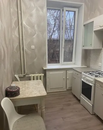 Сдам 2-комнатную квартиру в донецке, кировский район, мкр мирный Донецк