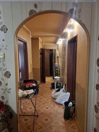Продам 4х комнатную квартиру на Ревякина Донецк