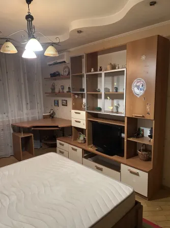 Продажа двухуровневой квартиры в Ворошиловском районе, пр.25-летия ркка Донецк