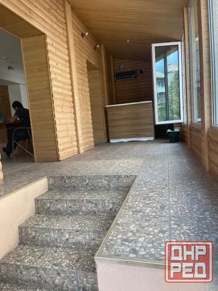 Продажа офисного помещения в Ворошиловском районе, ул.Челюскинцев Донецк - изображение 2