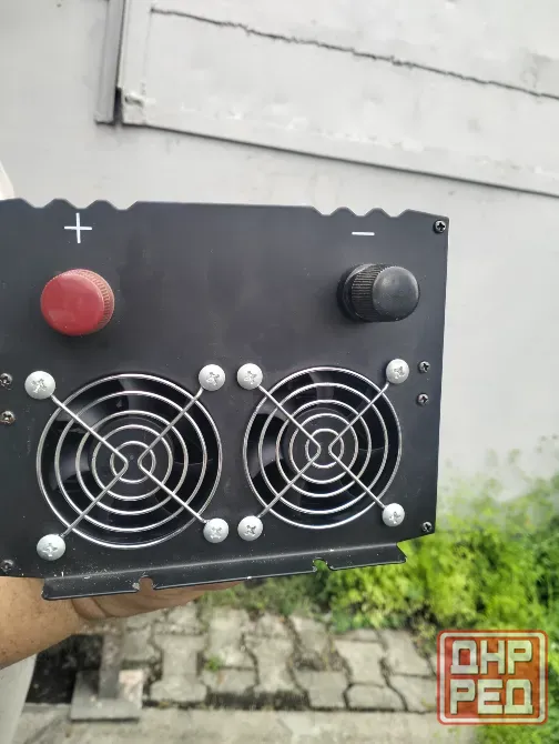 Преобразователь тока 12/24 на 220v Донецк - изображение 1