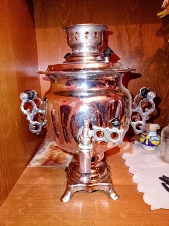 Продаю "золотой" самовар Донецк