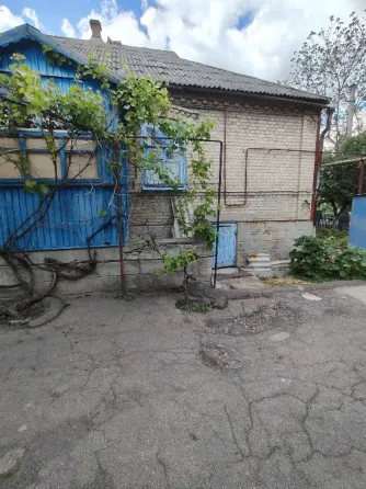 Срочно продаётся отдельностоящий дом в Старобешево Старобешево