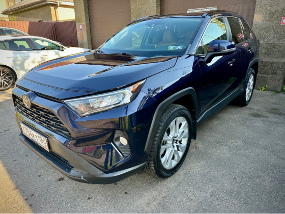 Продам TOYOTA RAV 4 XLE Донецк
