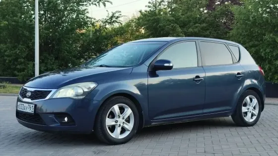 KIA Ceed 1.6 Автомат 2010 Рестайлинг Донецк