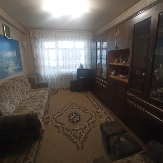 Срочно. Аренда долгосрочно. г Харцызск 3х комнатная квартира, 4 этажМик. Юбилейный. Харцызск