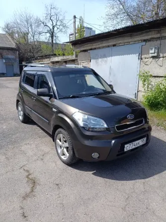 продам kia soul 2011 Макеевка