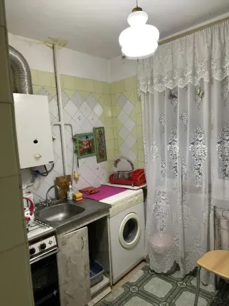 Продам 2-х к. кв., бул. Школьный, рядом Крытый р-ок/ Донбасс Арена Донецк