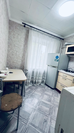 Сдам квартиру в самом центре Макеевки Макеевка