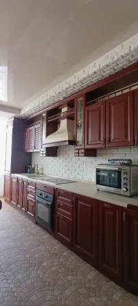 Сдам 3-х комн 120 м² в Новострое. Ремонт. Накопительный бак. Донецк