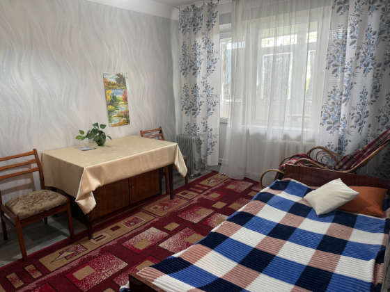 Продам 1 ком 5/5 Куйбышева 174 Донецк