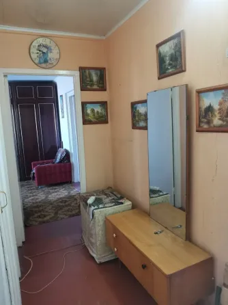 Продам 3-х комн. квартиру, 23ий мкр , ул Урицкого Мариуполь