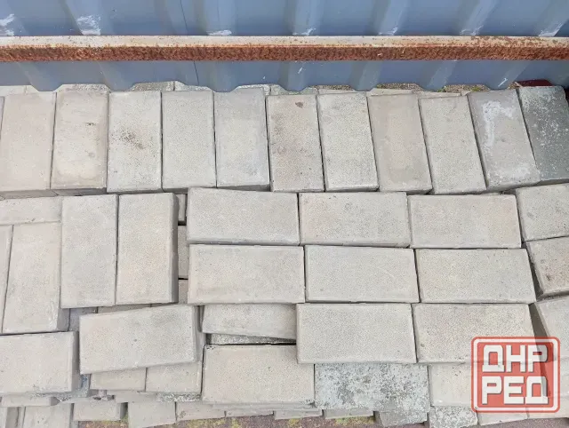тротуарная плитка "кирпичик" б/у Донецк - изображение 1