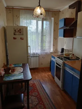 Продам 2 к.квартиру 2/9 Будённовский р-н Донецк