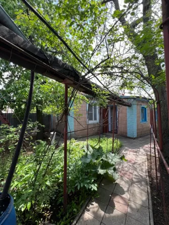 Продажа дома Калининский рн - ориентир Мотель на участке 2 отдельно стоящих дома ! Документы готовы Донецк