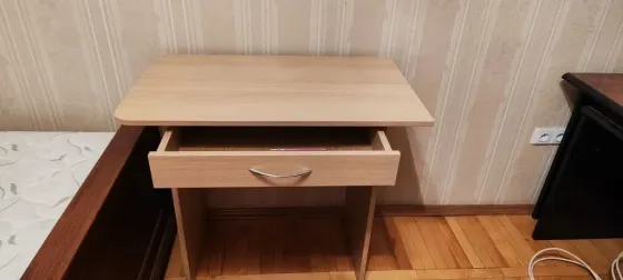 Продам стол, стол письменный Донецк