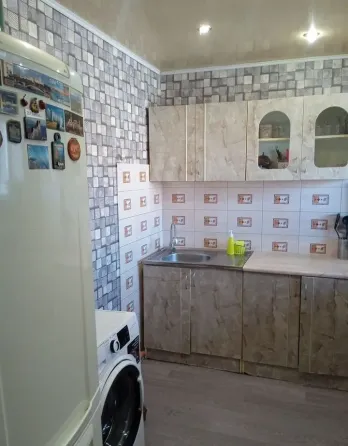 Продается 1 комнатная квартира, ул. Разенкова, ориентир парк "Гулливер", дс"Дружба" Донецк