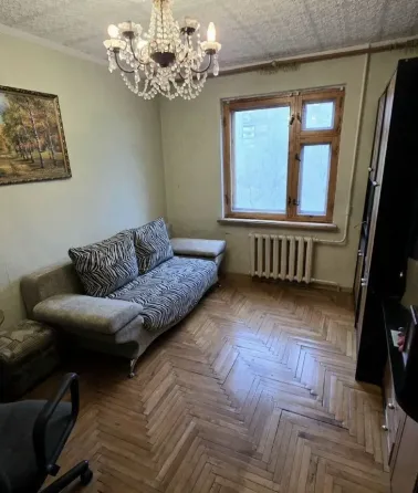 Продается 2-х комнатная квартира, ул. Капитана Ратникова, ориентир "Санаторий" Донецк