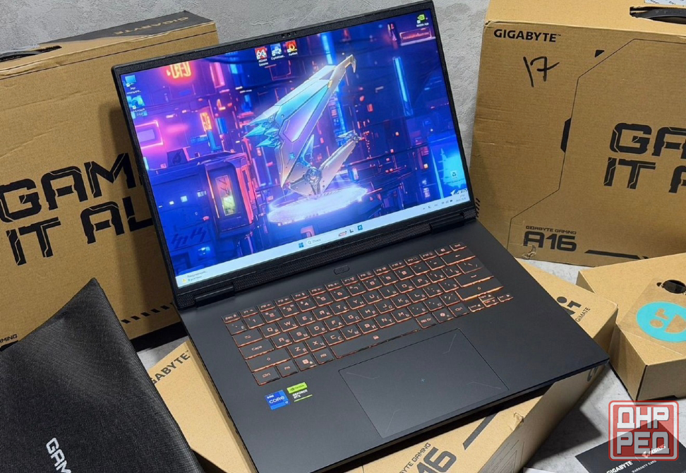 Ультраигровой Новый Giagabite A16 RTX 5070 1TB 16.1 Донецк - изображение 1