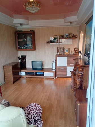 Продам 2 х комнатную квартиру Гвардейка район шахты 8-8 бис Макеевка