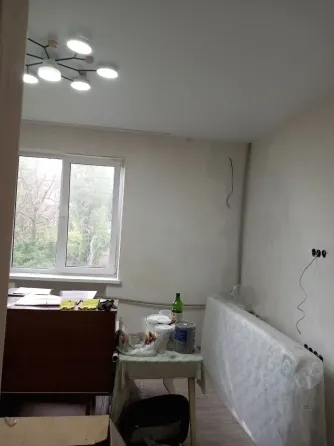 Продаётся 2 к.кв. м-н Азотный. Донецк