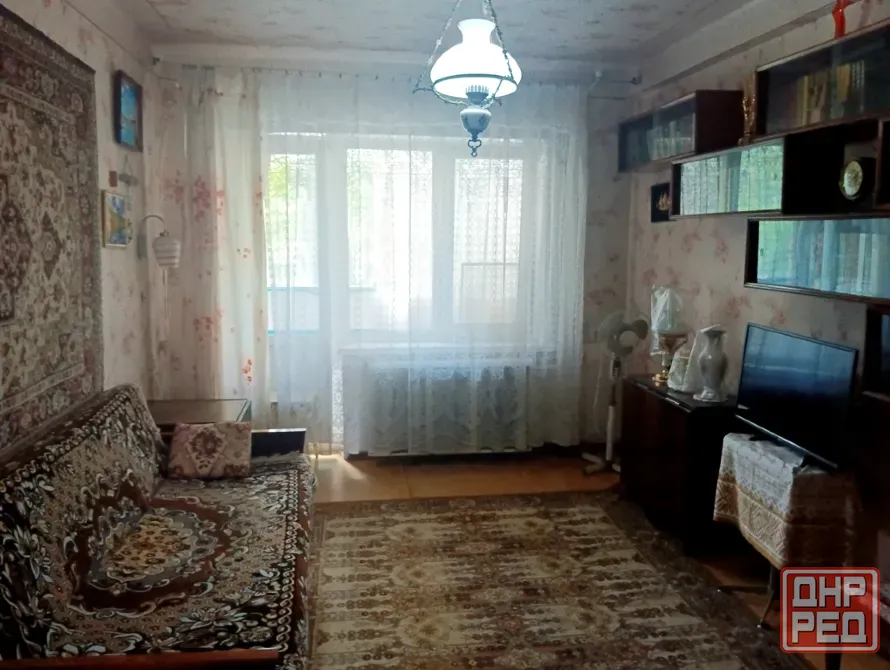 Продаётся 2 к.кв. м-н Азотный. Донецк - изображение 1