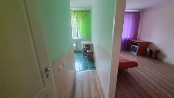 1-к квартира, 30 м2, 4/9 эт. Мариуполь