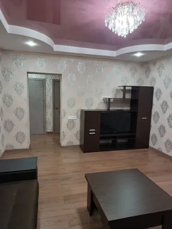 Сдам трёхкомнатную квартиру в г. донецк, кировский р-н Донецк