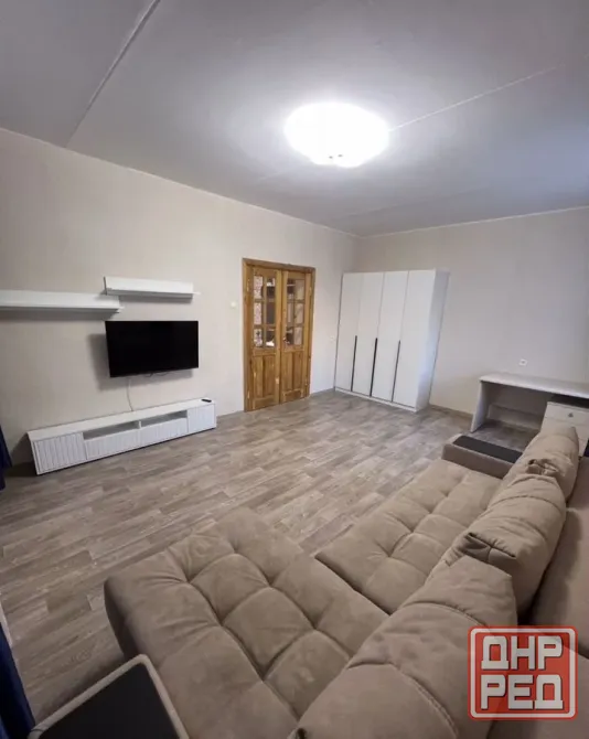 Сдаю двухкомнатную квартиру 60 м² этаж 3 ворошиловский район, школьный бульвар Донецк - изображение 1