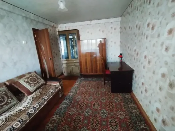 Сдается 1к.кв Гвардейка остановка Ласточка Макеевка