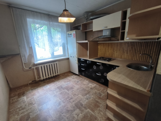 3-комнатная квартира в Пролетарском р-не Донецк