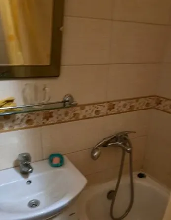 Продается 1 комн. квартира, 1 этаж, 29 м² Донецк, Калининский р-н, ул. Владычанского Донецк