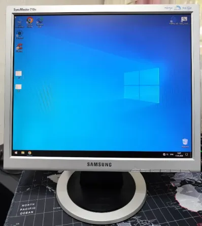 17" Монитор Samsung SyncMaster 710N (MJ17ASKS/EDC) (Комплект: монитор+кабель питания+кабель vga-vga) Донецк
