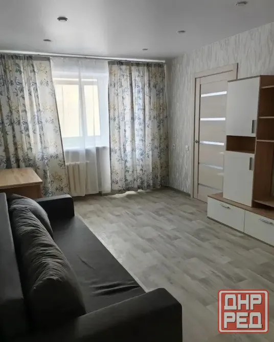 Сдам просторную двухкомнатную квартиру 45кв.м в пролетарском районе донецка, ориентир гипермаркет си Донецк - изображение 2