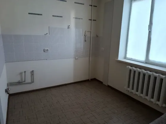 Продам 1ком Ленинский район Боссе Донецк