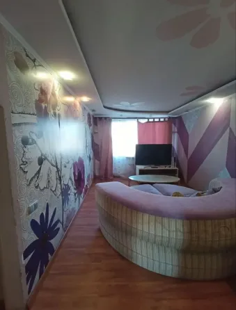 Продам 3 к. квартиру 6/9 улица Ионова, Ленинский район Донецк