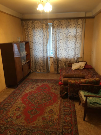 Продажа 2-х комнатной квартиры Макеевка, Центрально-Городской район, бул. 8-го Сентября, автомагазин Макеевка