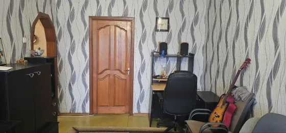 Продам 3 к. квартиру 3/9 улица Аравийская Ленинский район Донецк